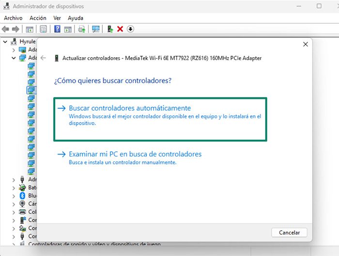 The driver update window, showing the options to manually select or automatically locate the latest update.